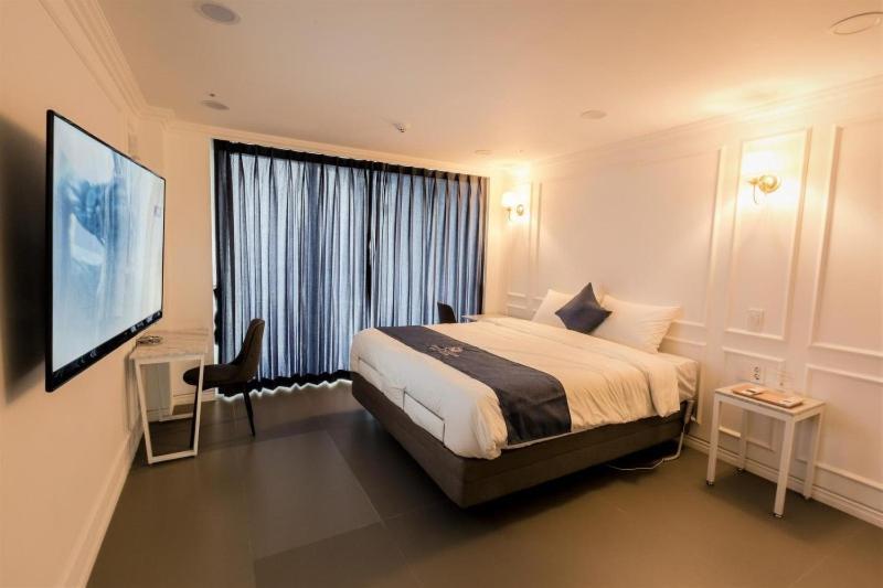 Gladsheim Hotel Согвипхо Экстерьер фото